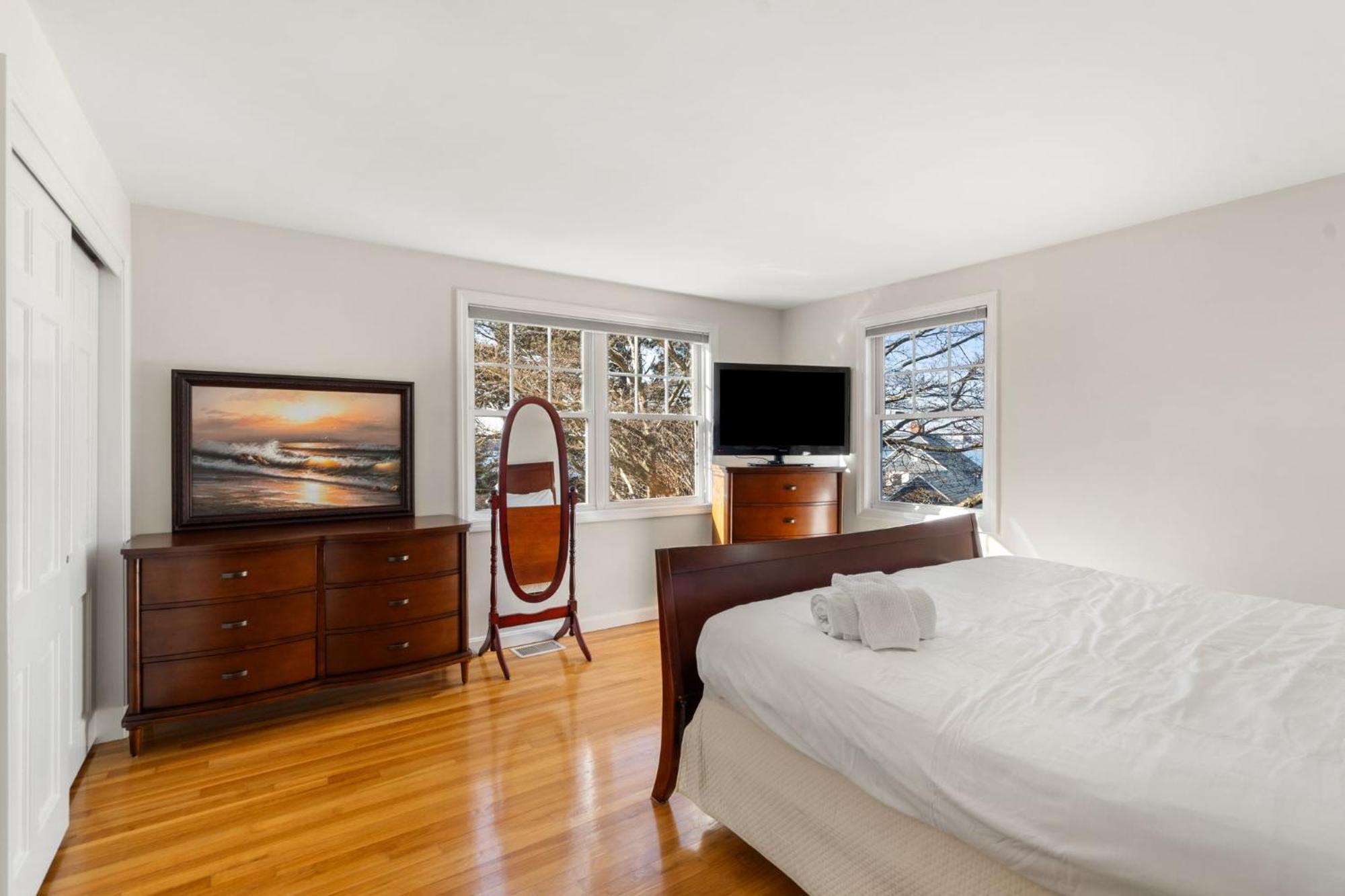 Hot Tub, Electric Bikes, Solo Stove, Projector, Smores Marblehead Exterior photo
