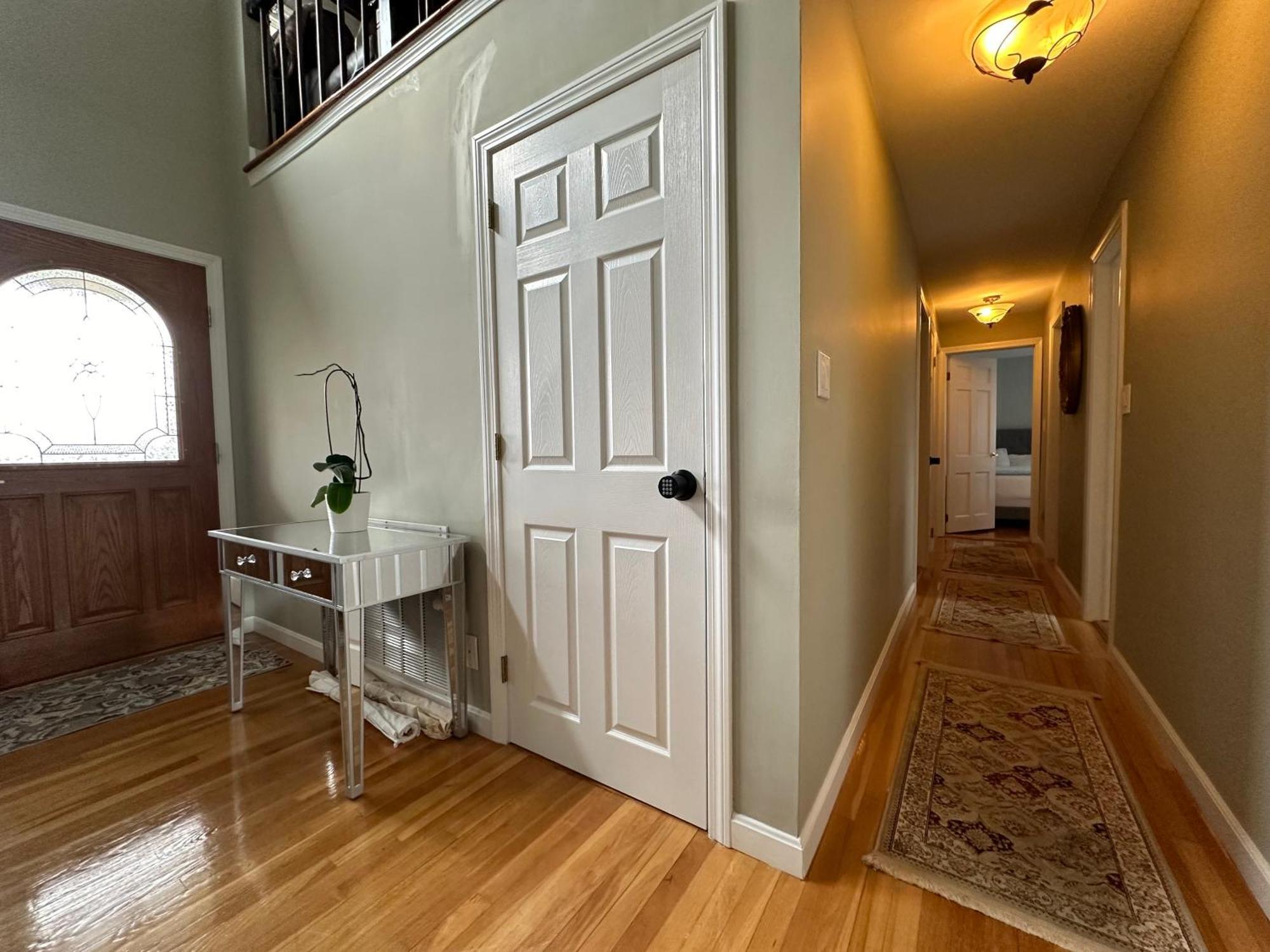 Hot Tub, Electric Bikes, Solo Stove, Projector, Smores Marblehead Exterior photo